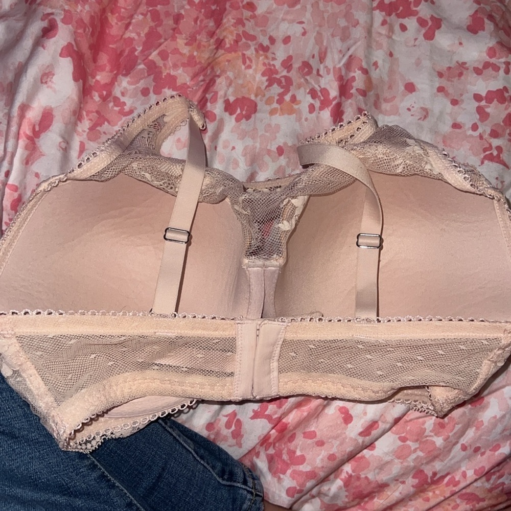 Vs bra - Picture 2 of 5